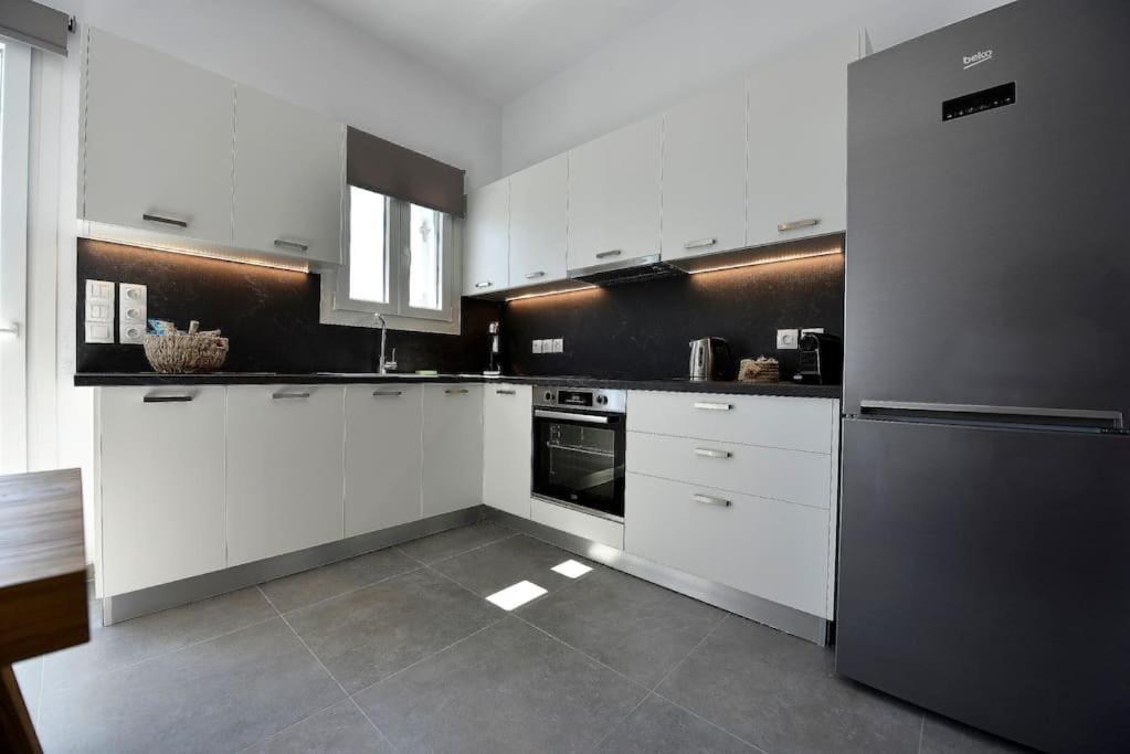 Kryni Deluxe Houses Adamantas  Exteriér fotografie